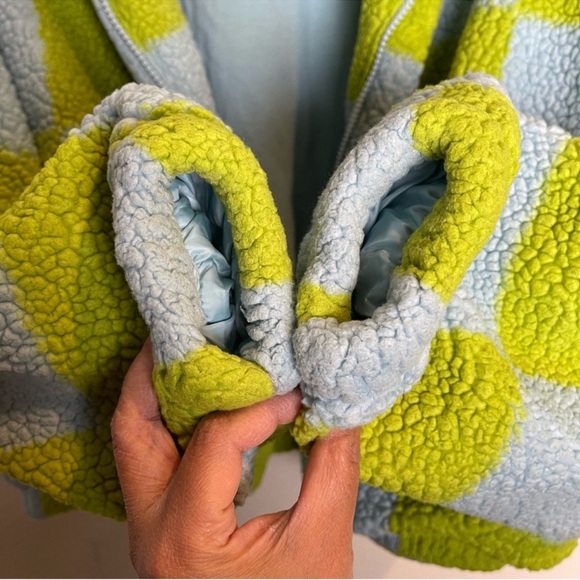 Urban Outfitters Checkered Jacket Size Small Turquoise and Green Colorful Funky - Picture 14 of 14